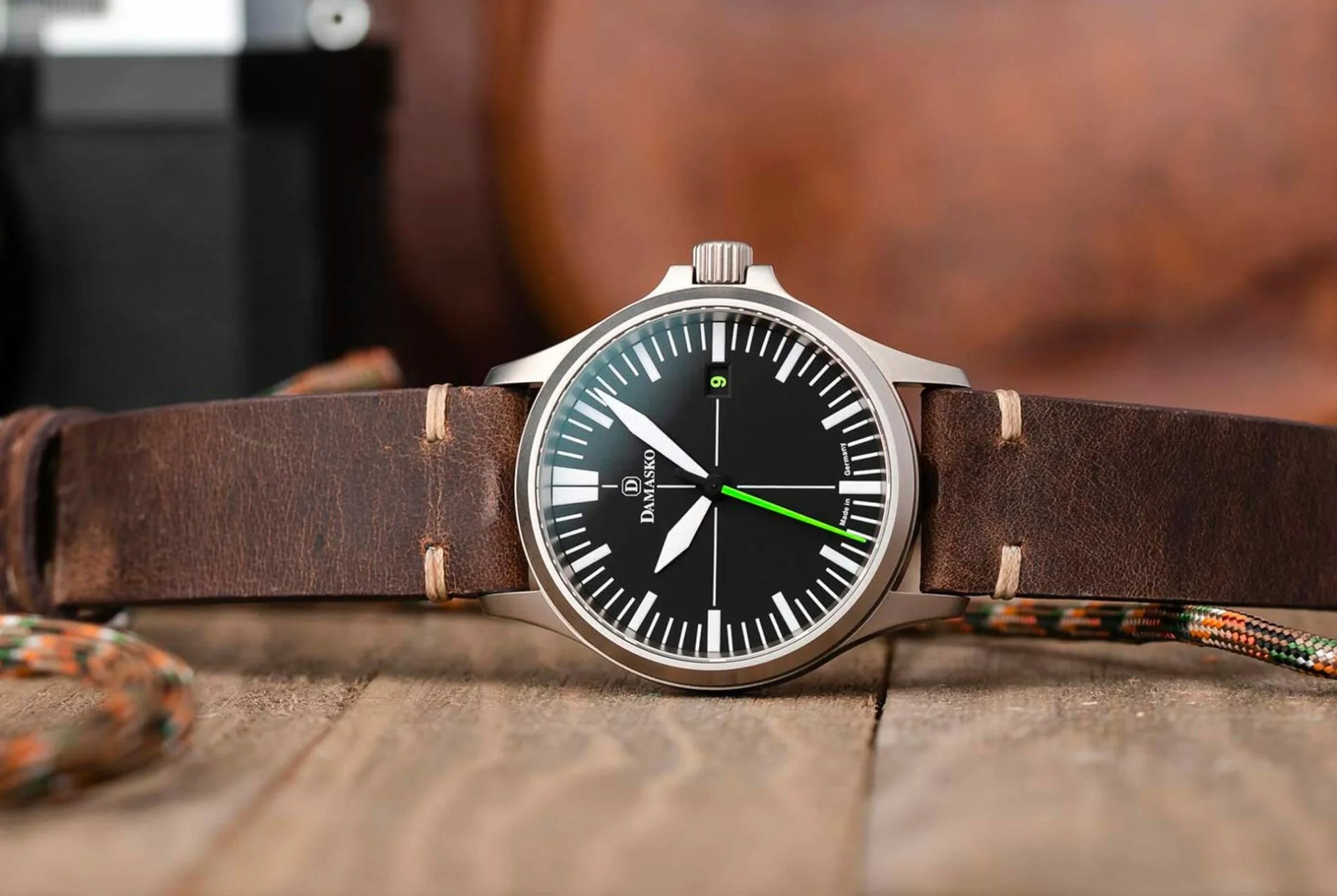 How-To-Buy-Your-First-1000-Dollar-Watch-gear-patrol-lead-full