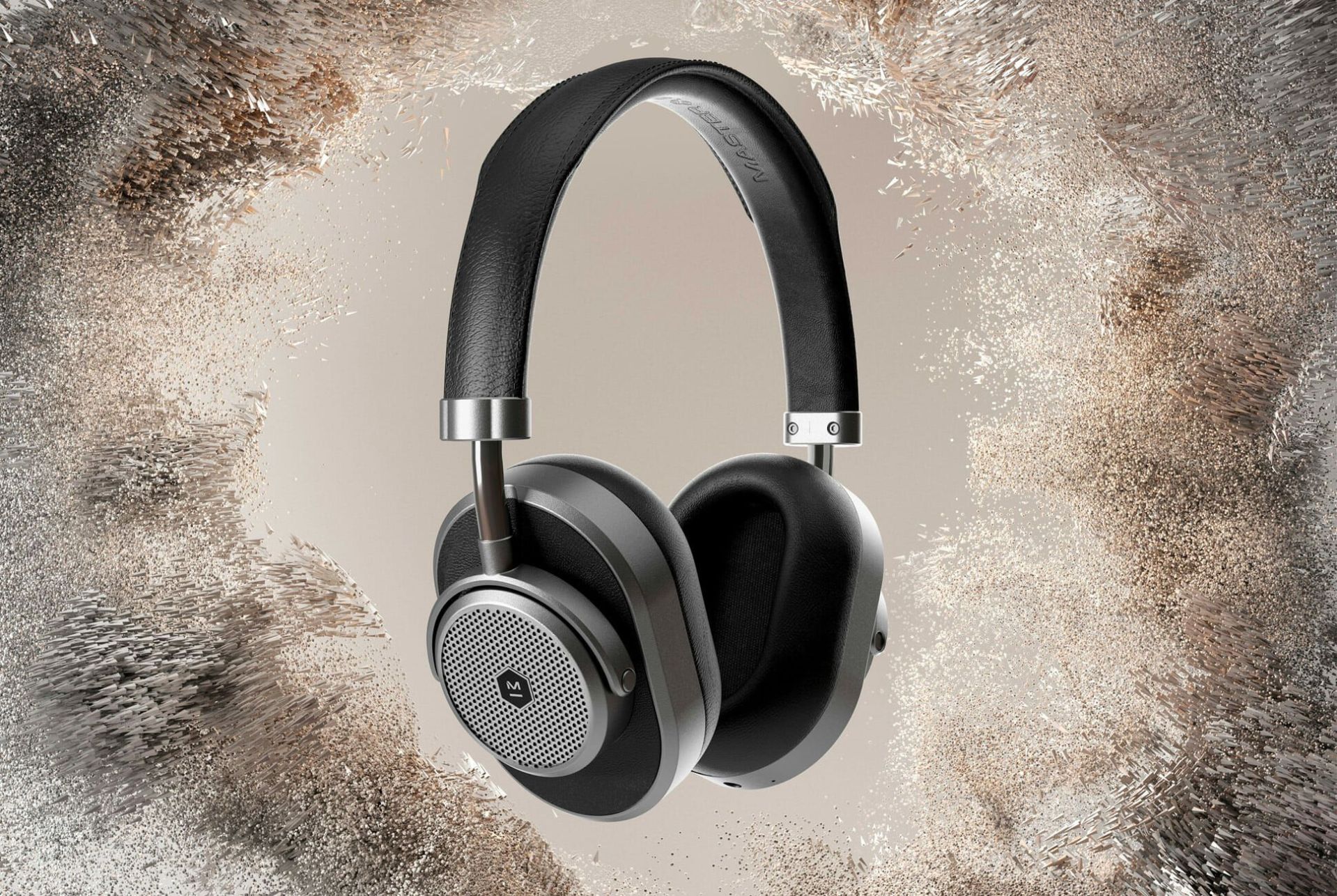 MD-Noise-Canceling-Headphones-gear-patrol-full-lead