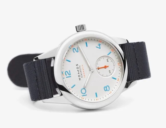 Nomos-Club-Neomatik-Gear-Patrol-Lead-Featured