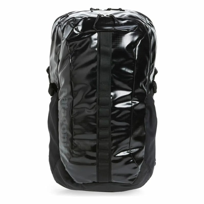 Patagonia-Black-Hole-30L-gear-patrol