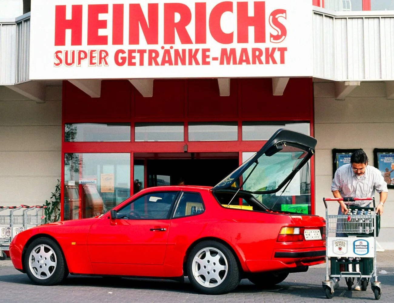 Porsche-944-Turbo-Prices-Are-Getting-Out-of-Hand-gear-patrol-ambiance