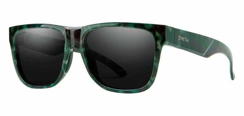 Smith-Lowdown-2-ChromaPop-gear-patrol