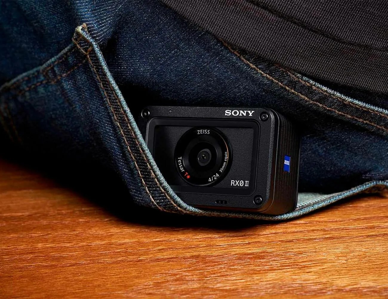 _Sony-RX0-II-Gear-Patrol-inline