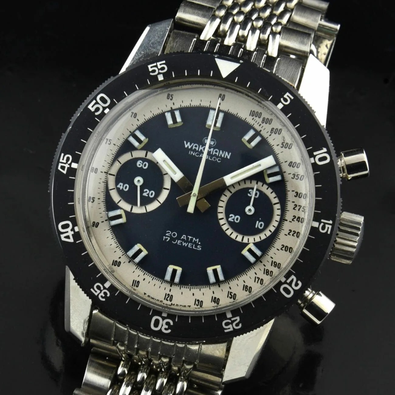 Wakmann-Diver-Chronograph-1960s-gear-patrol