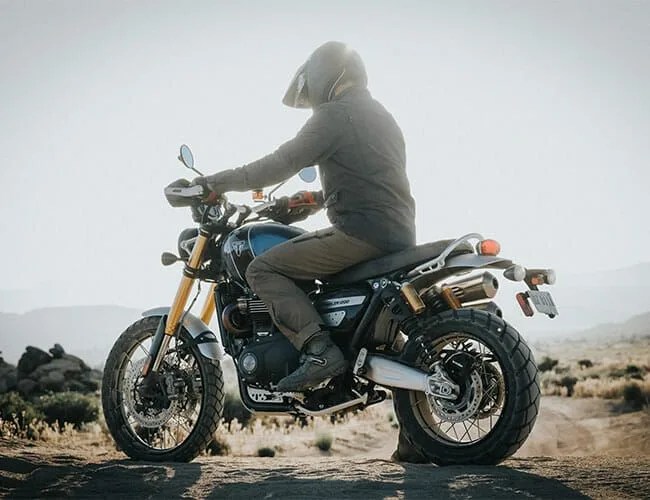 2019-Triumph-Scrambler-1200-XE-Review-Gear-Patrol-Feature