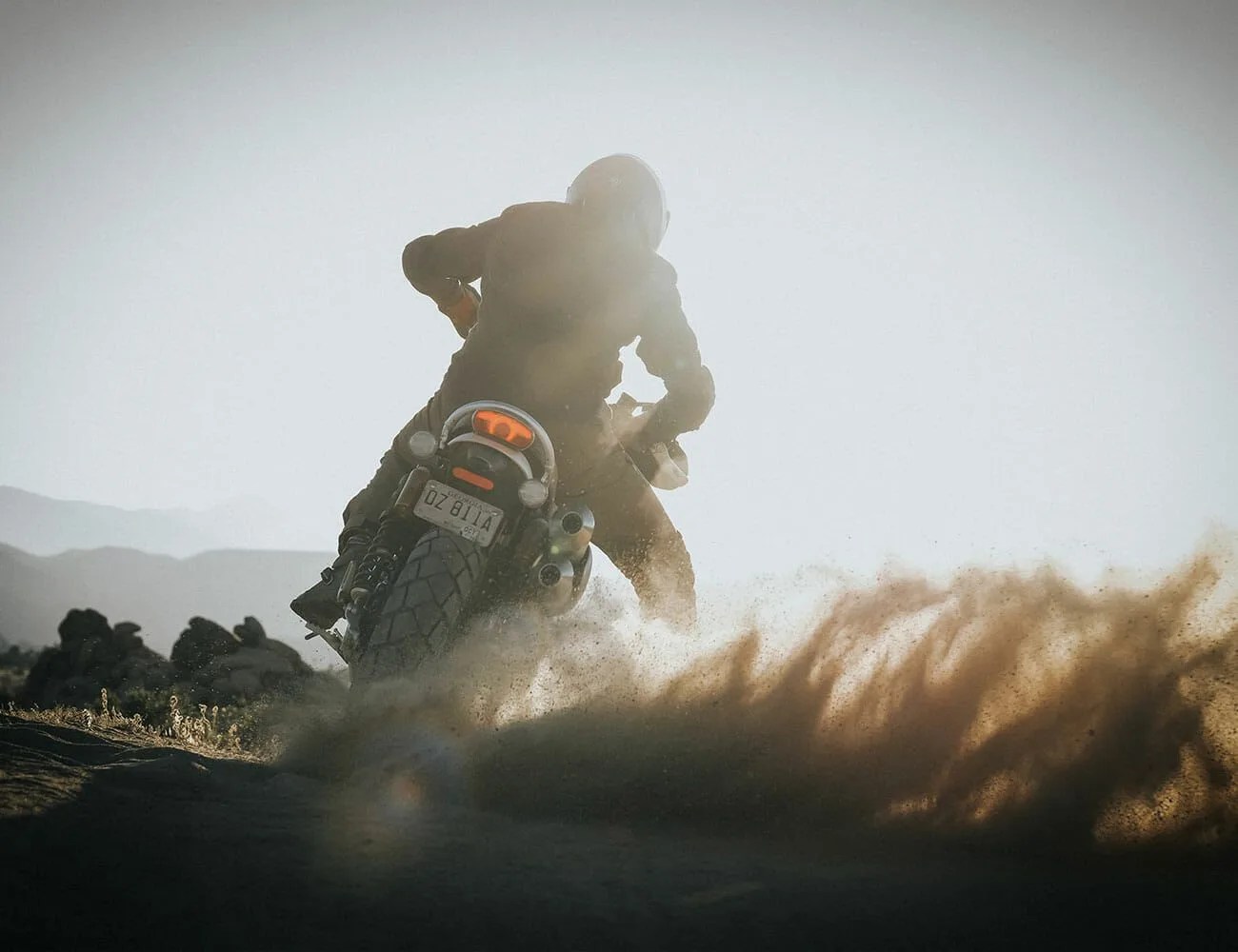 2019-Triumph-Scrambler-1200-XE-Review-Gear-Patrol-ambience-2