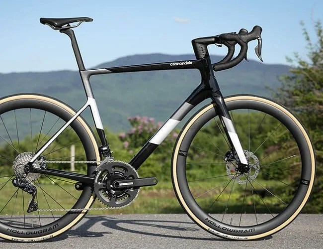 2020-Cannondale-SuperSix-Evo-gear-patrol-lead-feature