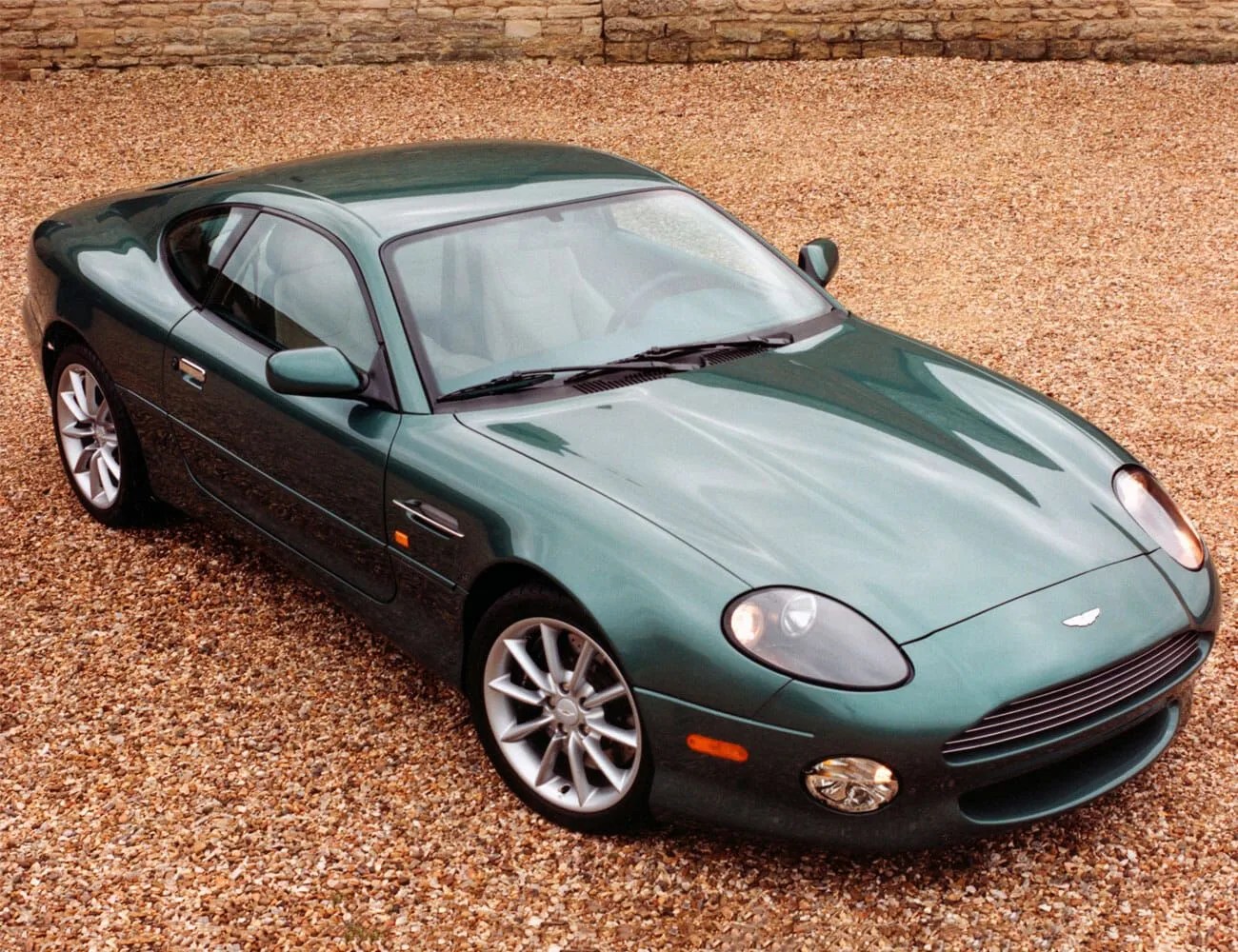 Aston-Martin-DB7-gear-patrol