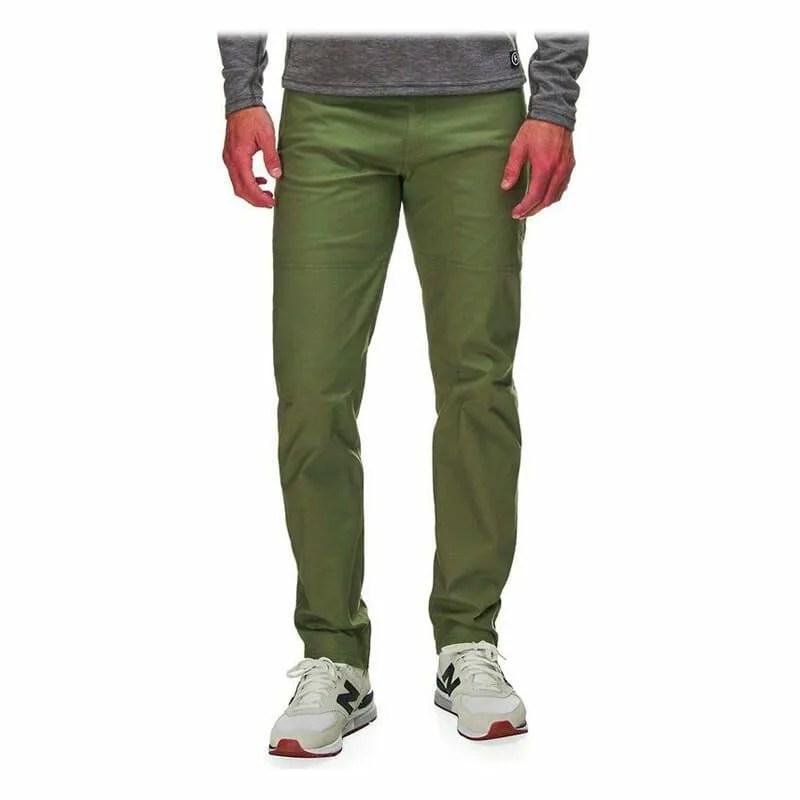 Backcountry-Workwear-Pants-gear-patrol