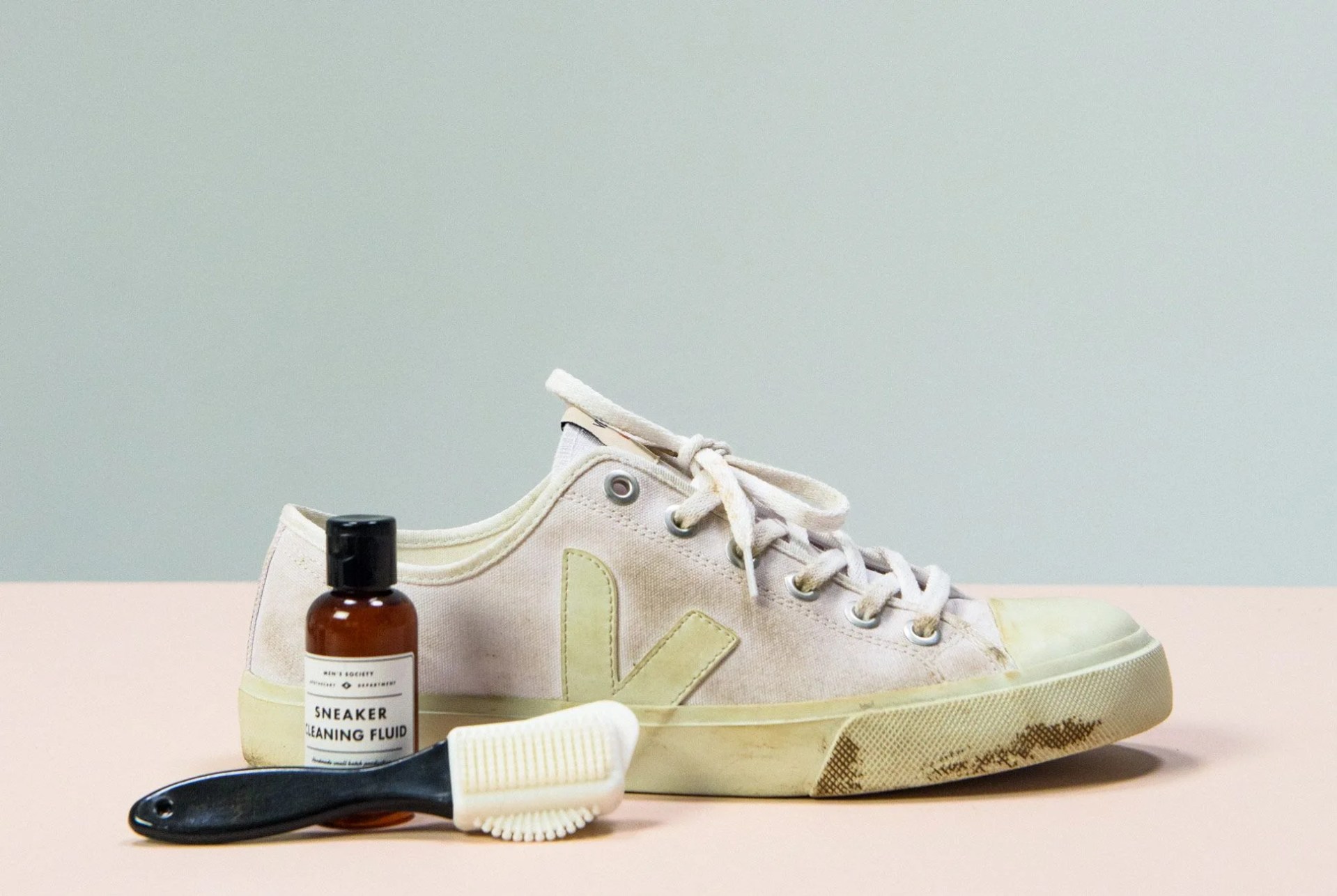 East-Dane-Sneaker-Clean-Gear-Patrol-Canvas
