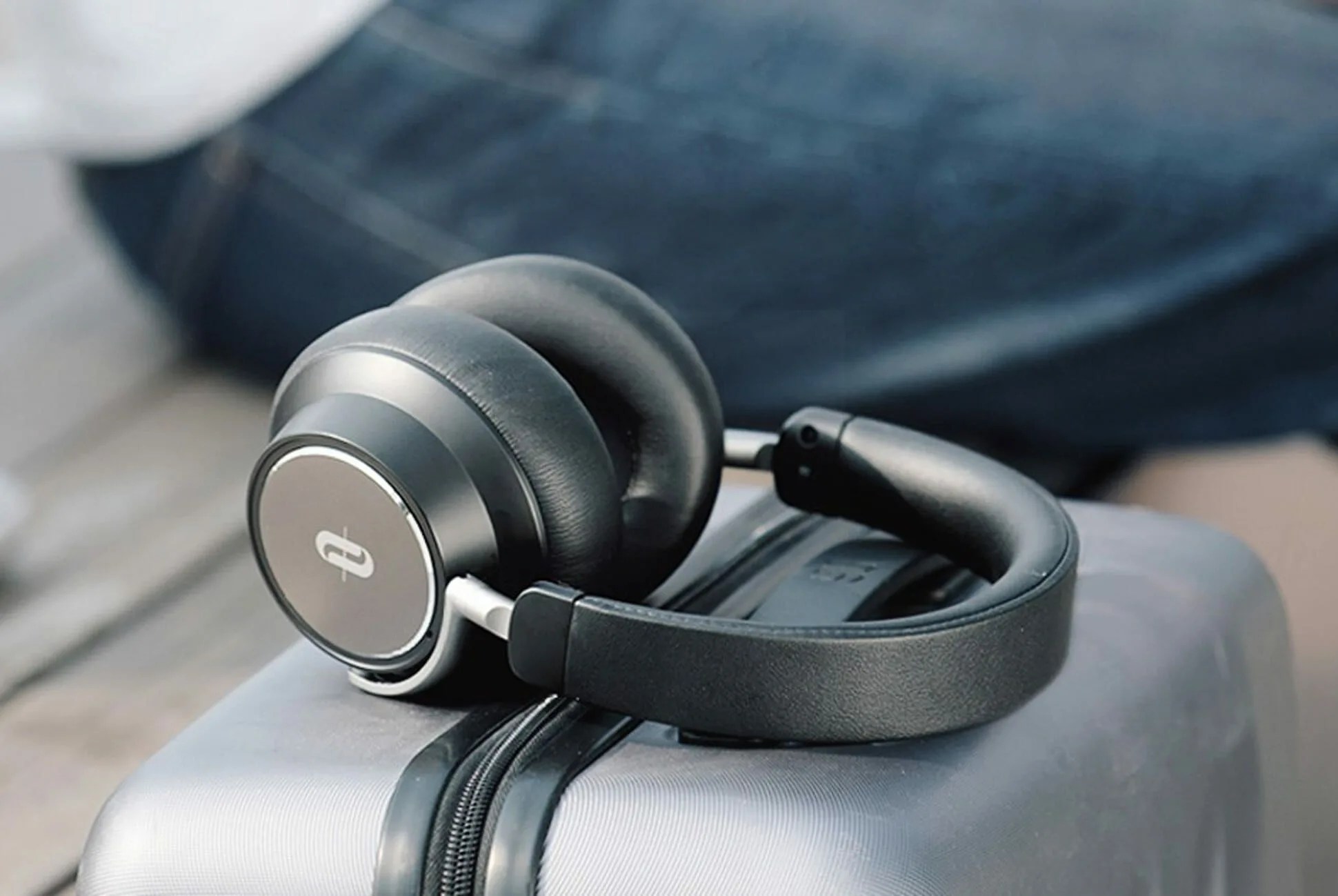 hybrid noise cancelling gear patrol lead full