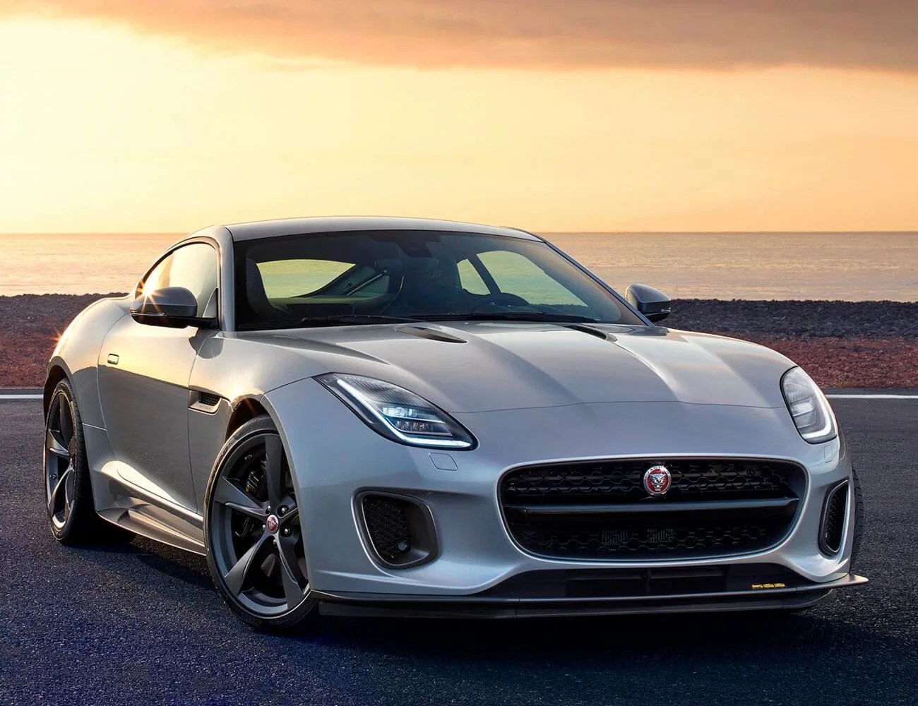 Jaguar-F-Type-R-400-gear-patrol