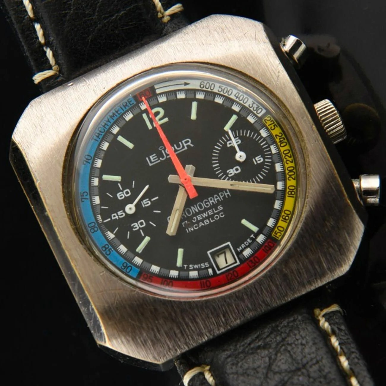 Le-Jour-Chronograph-gear-patrol