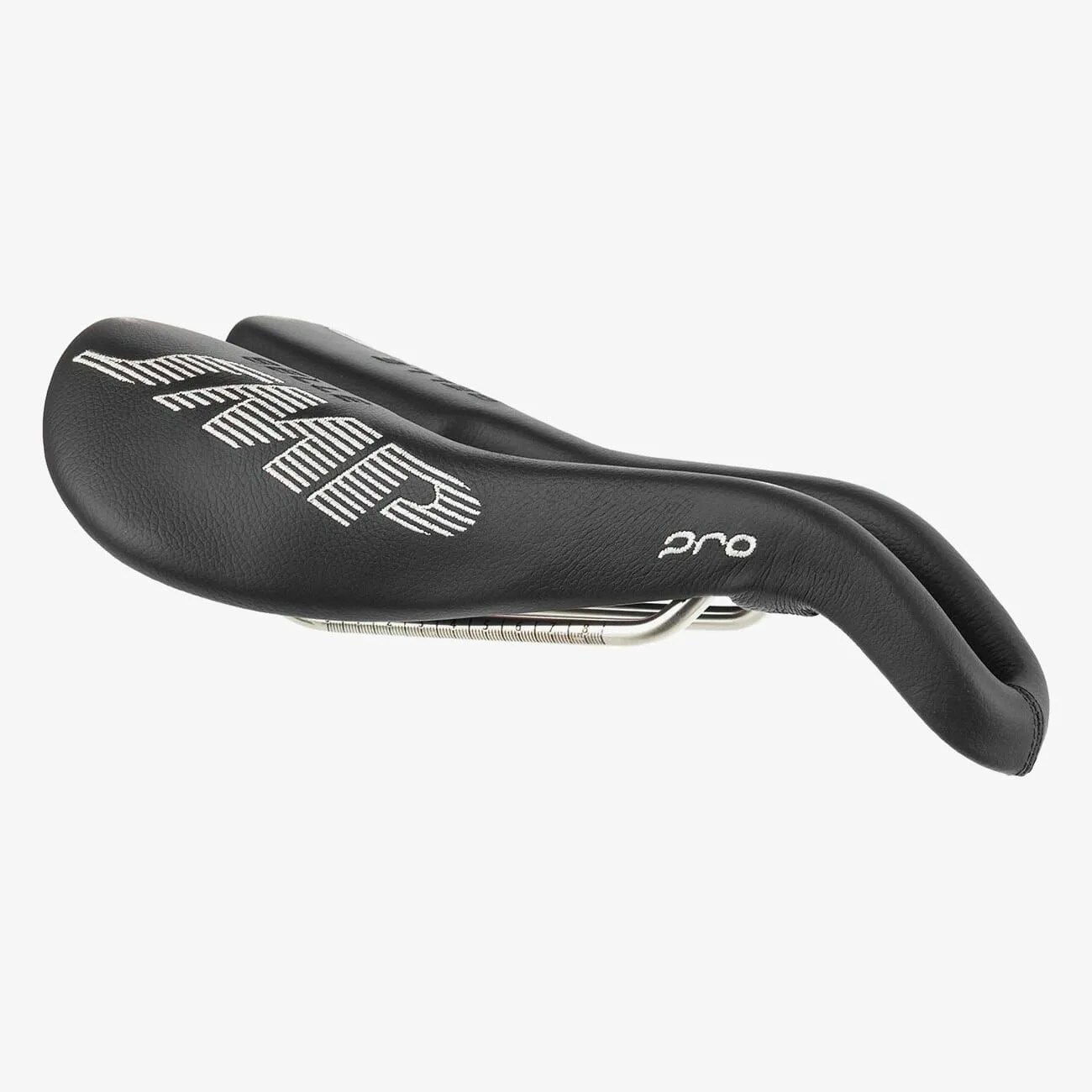 Selle-SMP-Pro-Saddle-gear-patrol