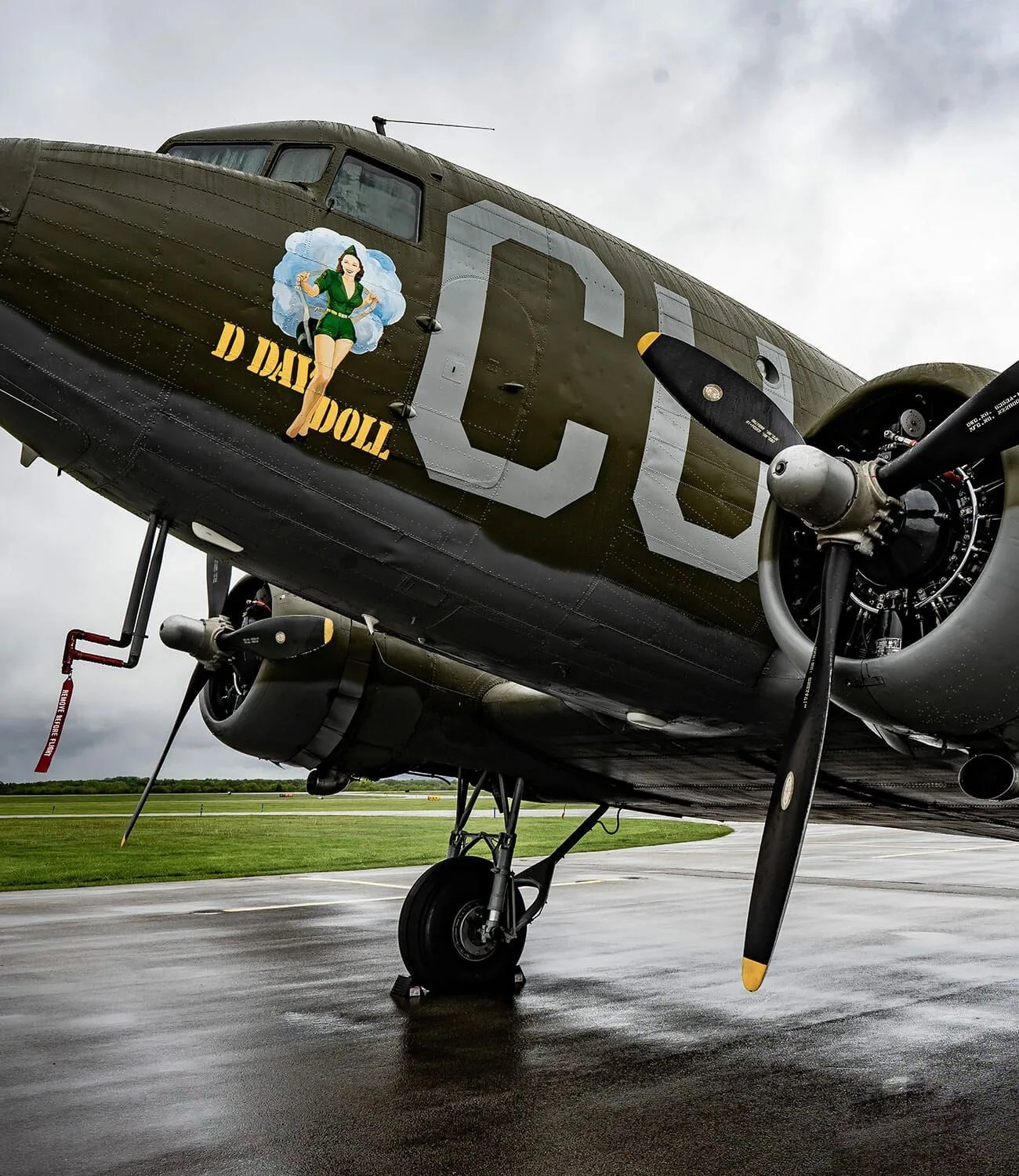 Tockr-WWII-Limited-Edition-gear-patrol-ambiance-1