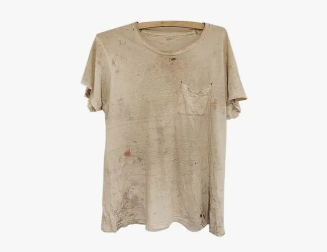 Vic-Mensa-Shopping-Cart-gear-patrol-vintage-tshirts