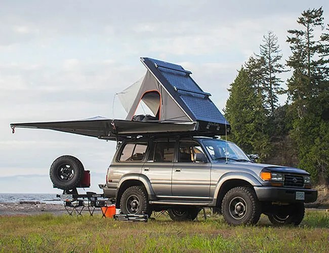 1996-Toyota-Land-Cruiser-FZJ80-gear-patrol-feature
