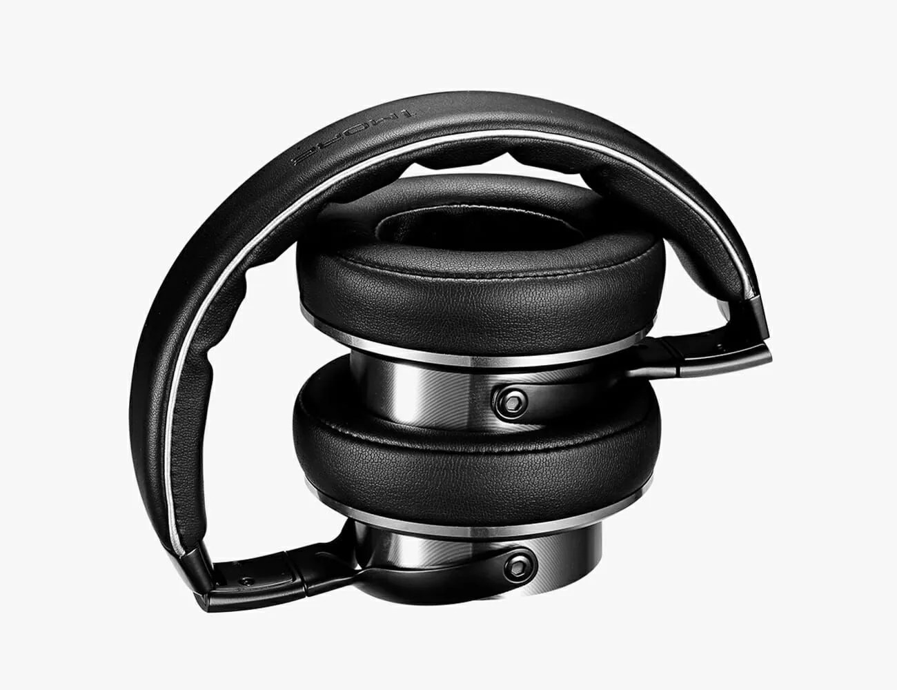 1More-Triple-Driver-Over-Ear-Gear-Patrol-inline
