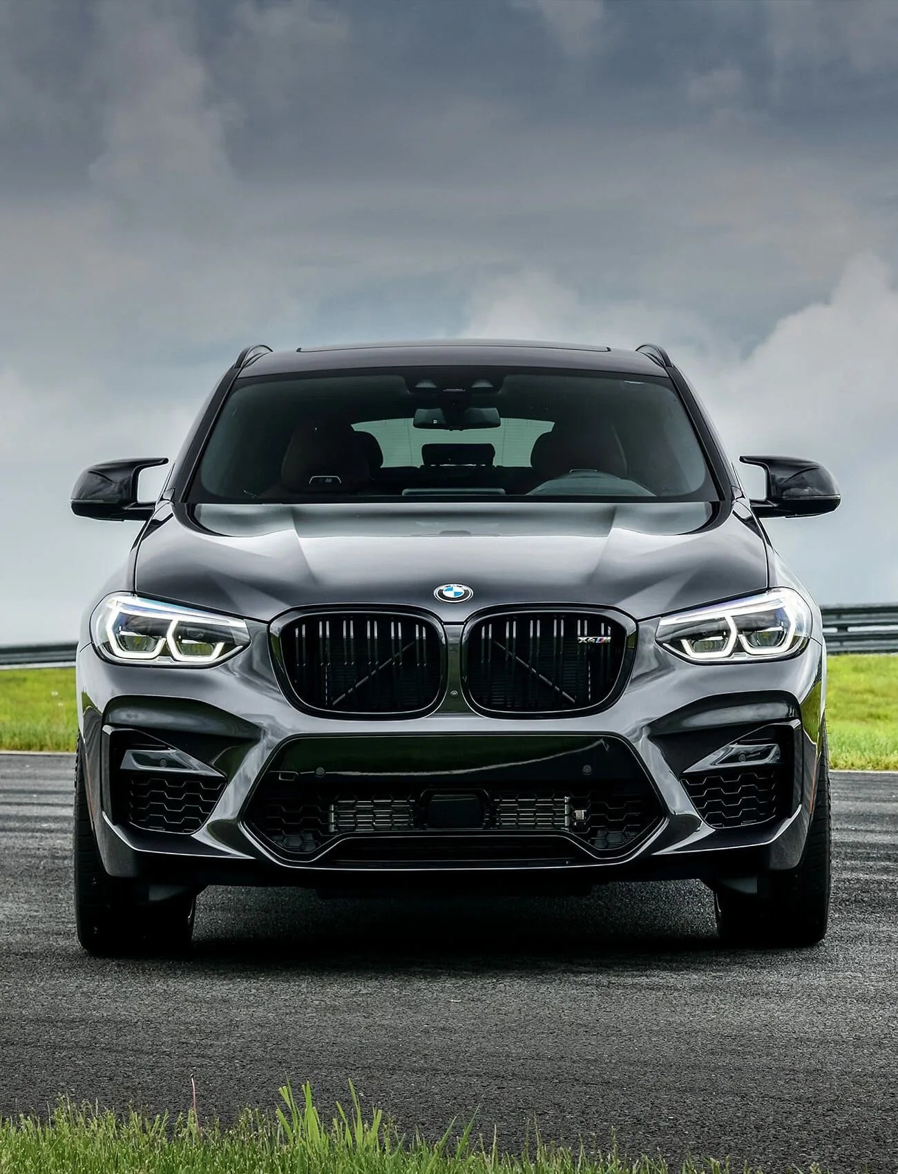2020-BMW-X3-M-X4-M-Review-gear-patrol-ambiance-1