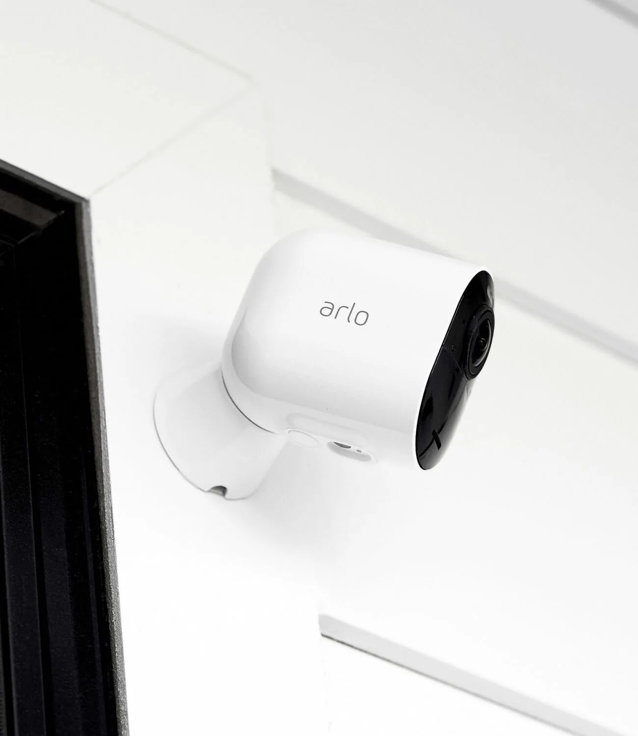 Arlo-4K-Security-Camera-Review-gear-patrol-ambiance