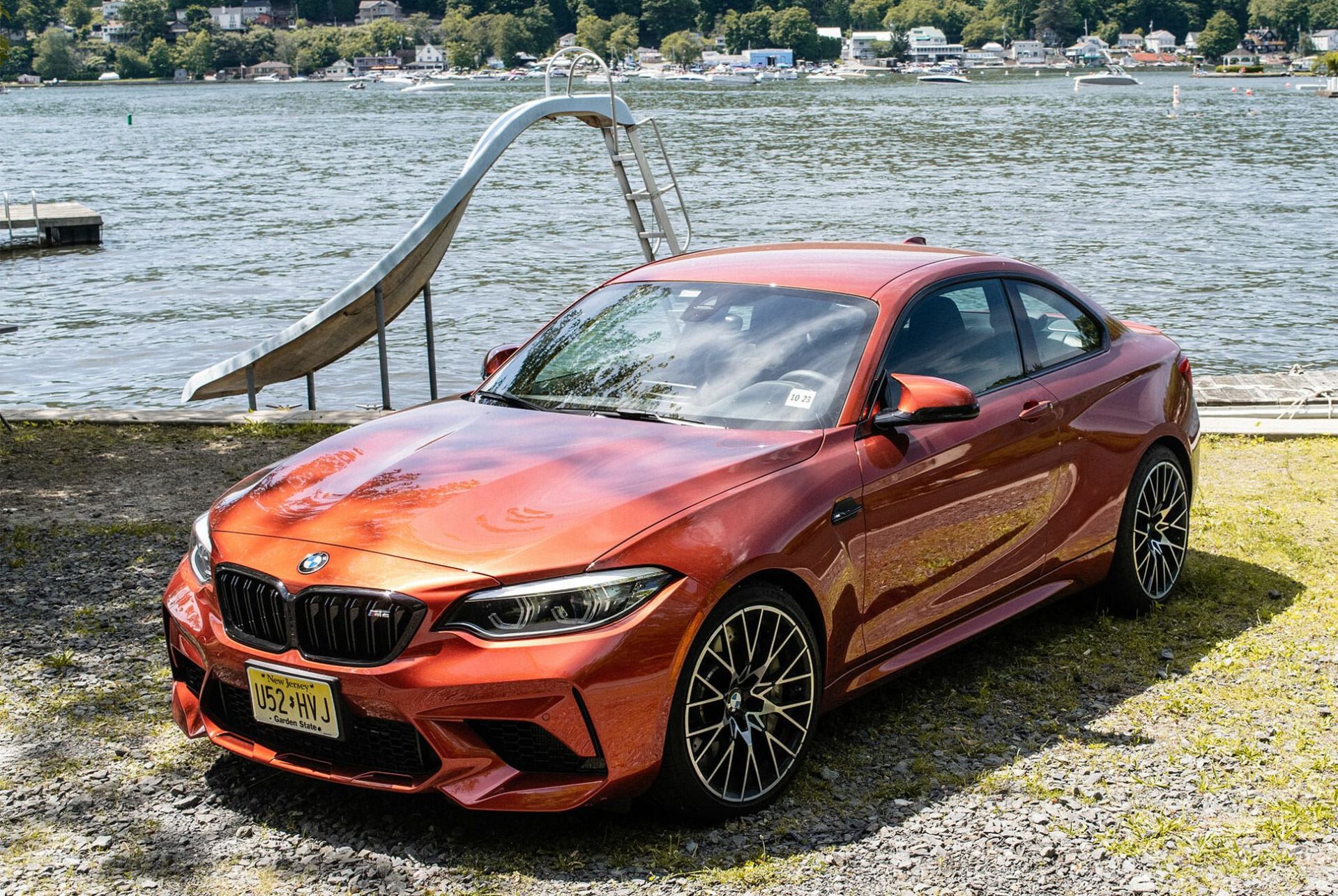 BMW-M2-Review-gear-patrol-ambiance-1-2