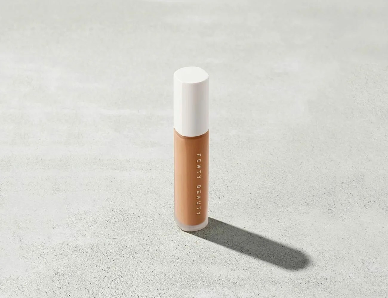 Fenty-Pro-Filtr-Instant-Retouch-Concealer-gear-patrol