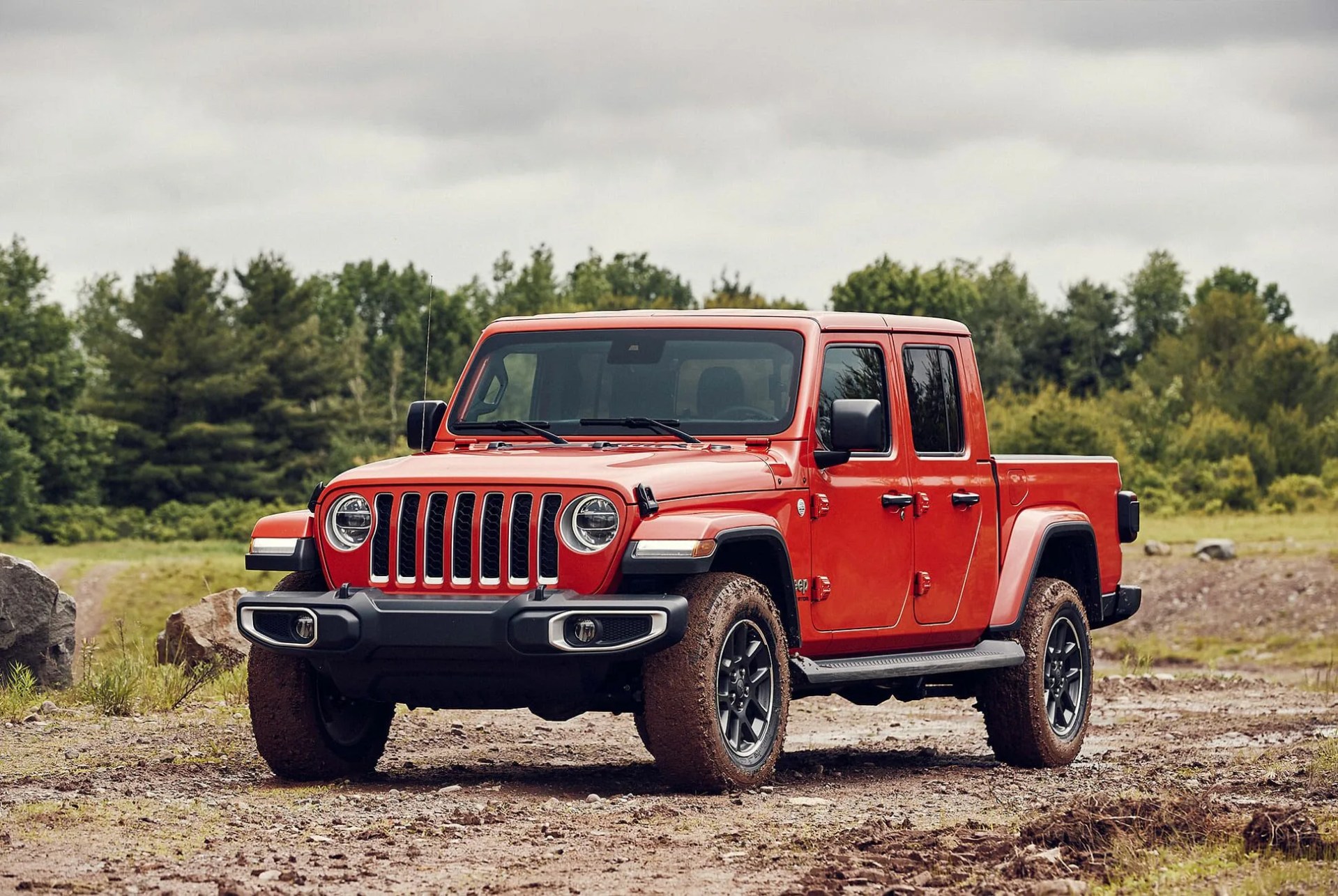 jeep gladiator review gear patrol slide 1