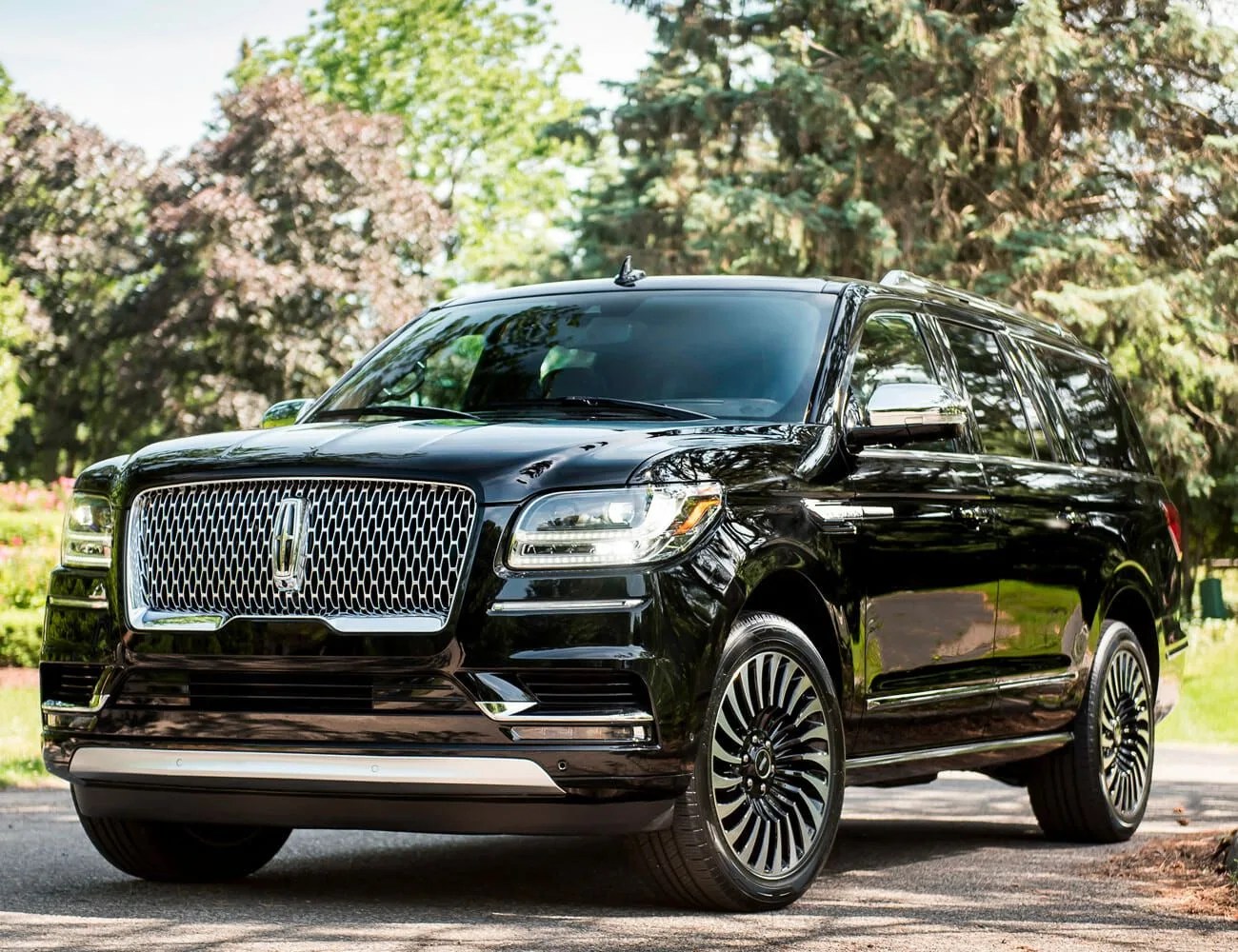 Lincoln-Navigator-gear-patrol