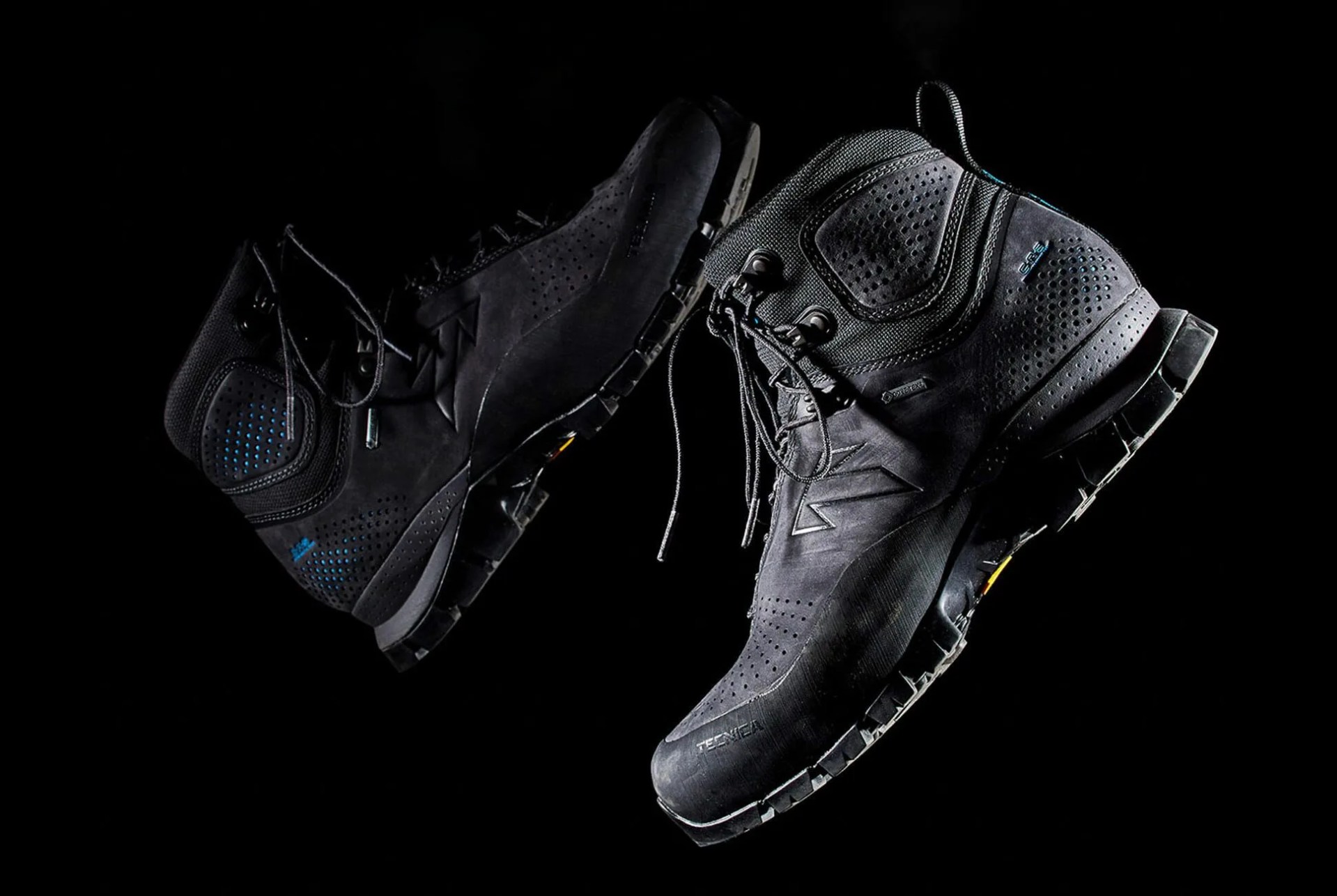 Tecnica-Forge-GTX-Hiking-Boots-gear-patrol
