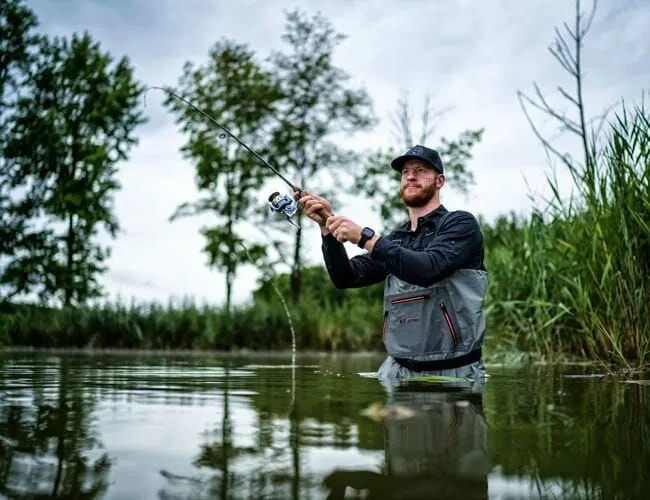 Carson-Wentz-Gear-Gear-Patrol-Lead-Featured