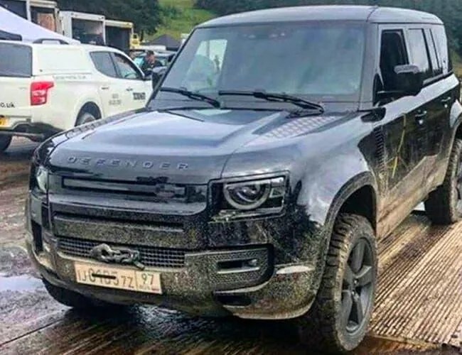 Defender-Leak-gear-patrol-feature