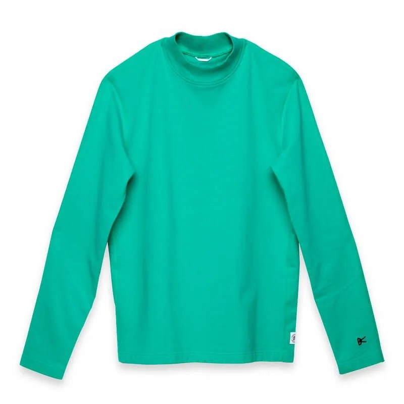 District-Vision-x-Reigning-Champ-RETREAT-Sweatshirt-gear-patrol