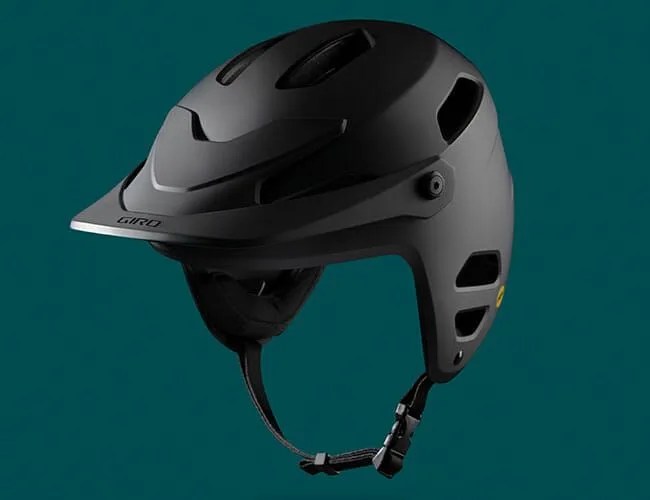 GIRO-Tyrant-MIPS-Helmet-gear-patrol-lead-feature