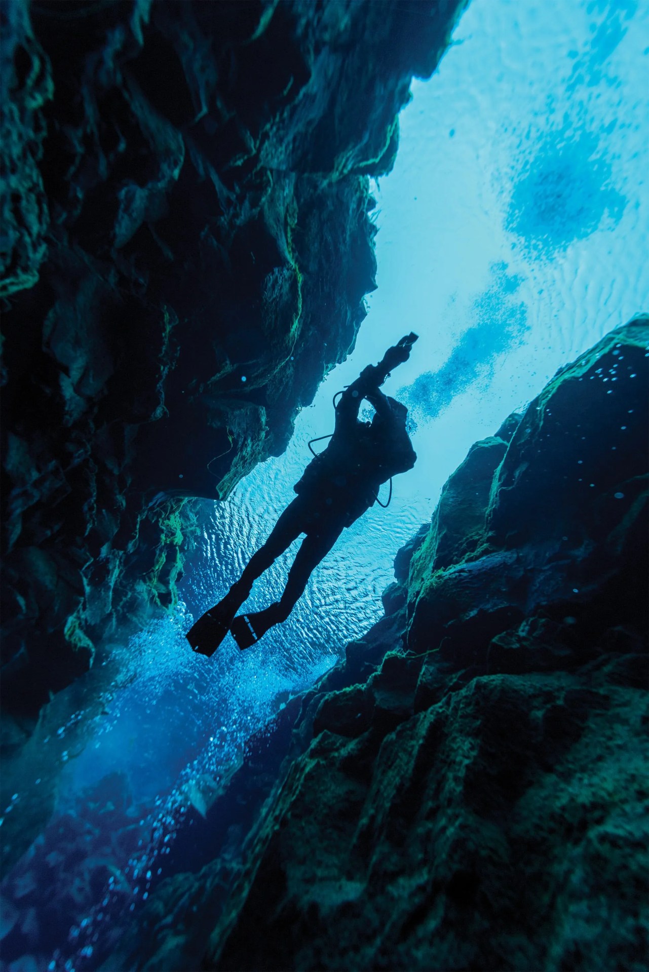 Iceland-May-Have-the-Most-Unique-Diving-in-the-World-Gear-Patrol-inline-8