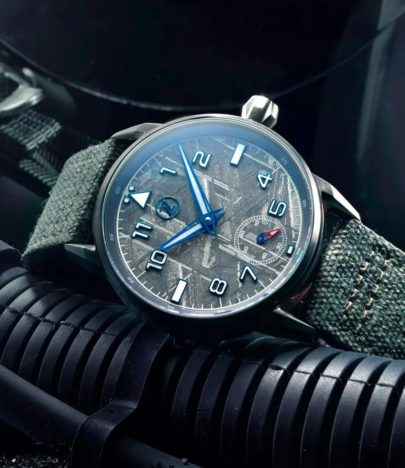 Meteorite-Dial-Watches-gear-patrol-ambiance-2