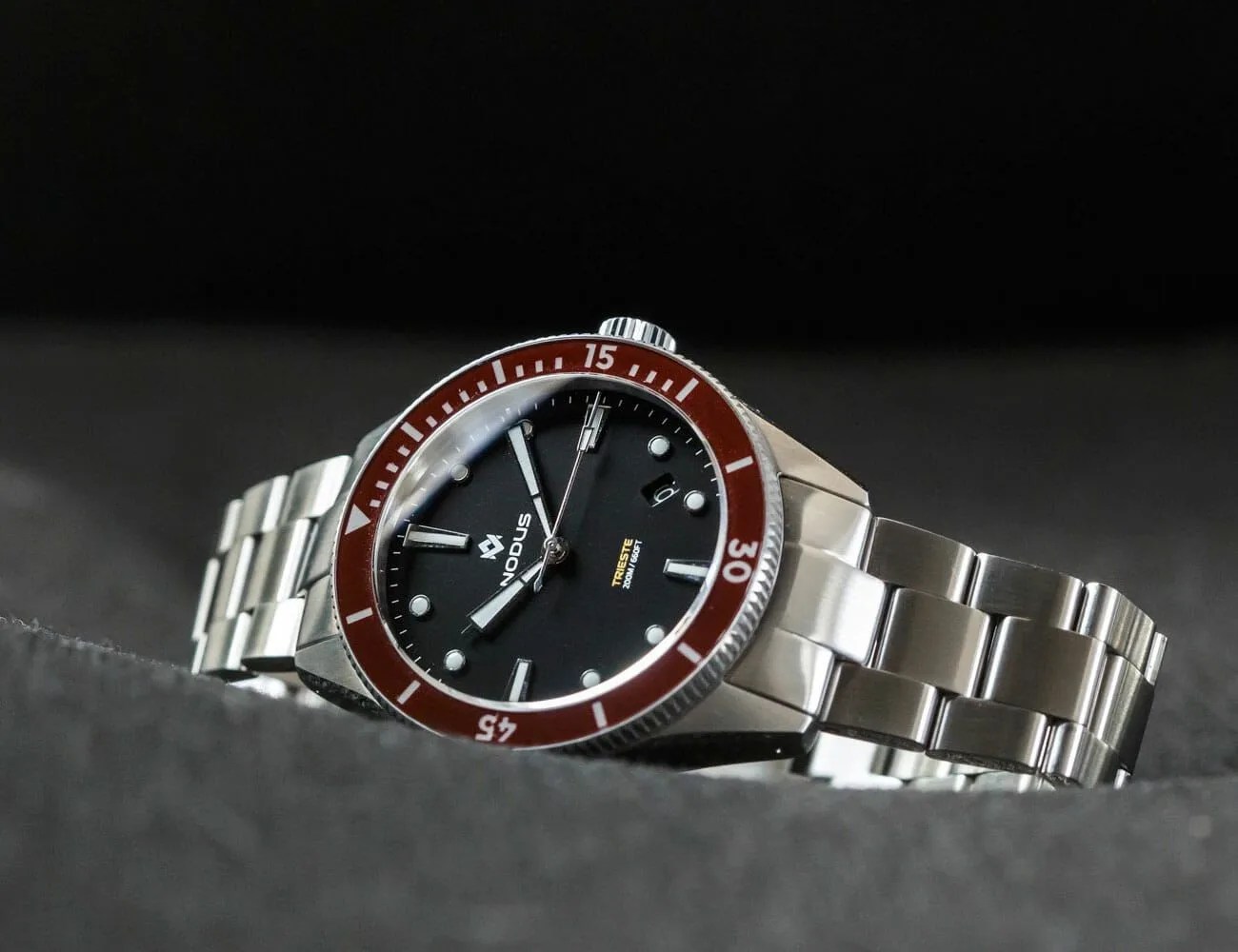 Nodus-Watches-Profile-gear-patrol-ambiance-3