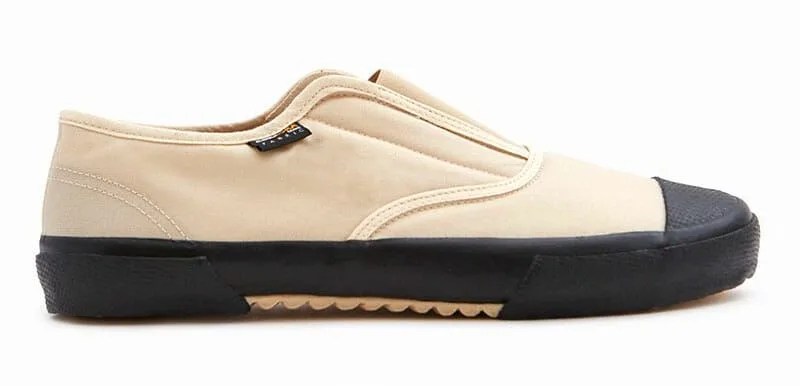 Reproduction-of-Found-Italian-Military-Trainer-in-Natural-Gear-Patrol