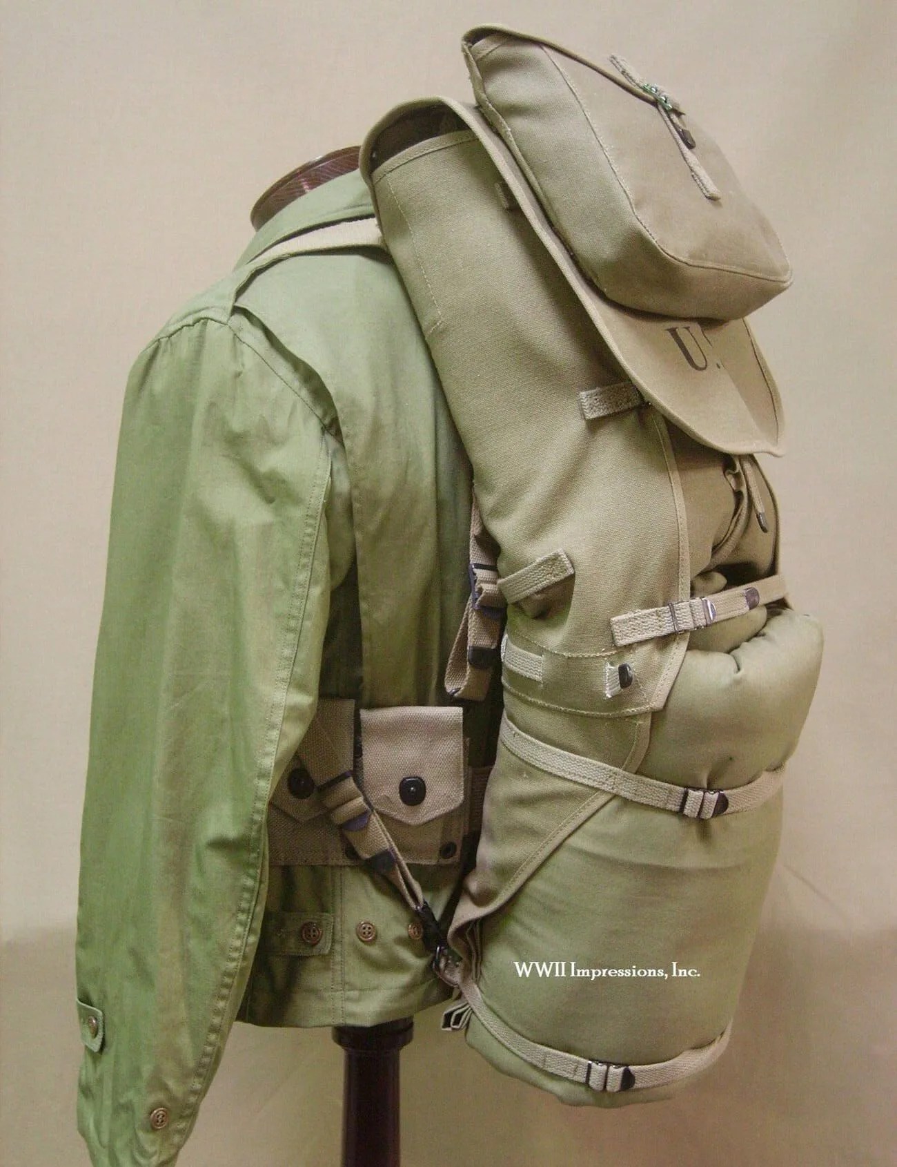he-History-Of-Military-Packs-gear-patrol-body-WWII-Haversack
