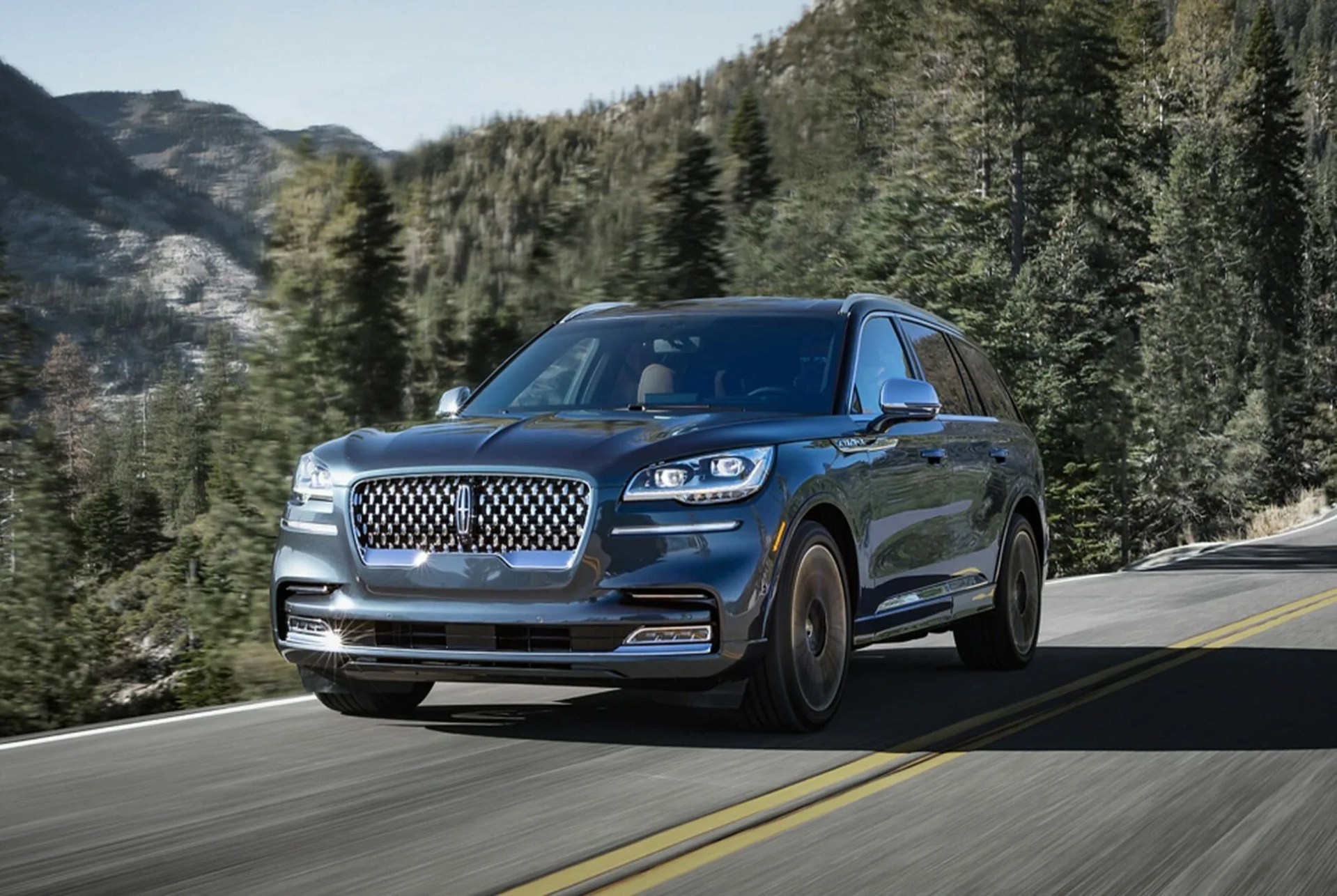 8 best cars for fall leaf peeping gear patrol lead full