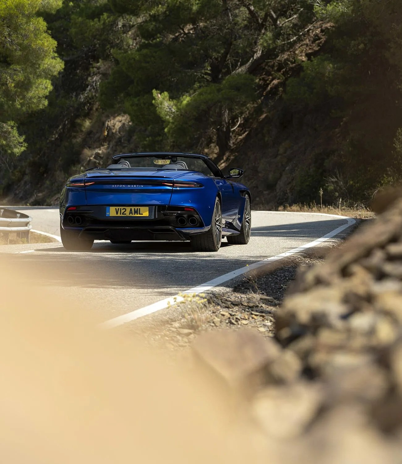 Aston-Martin-DBS-Superleggera-Volante-Review-gear-patrol-ambiance-2