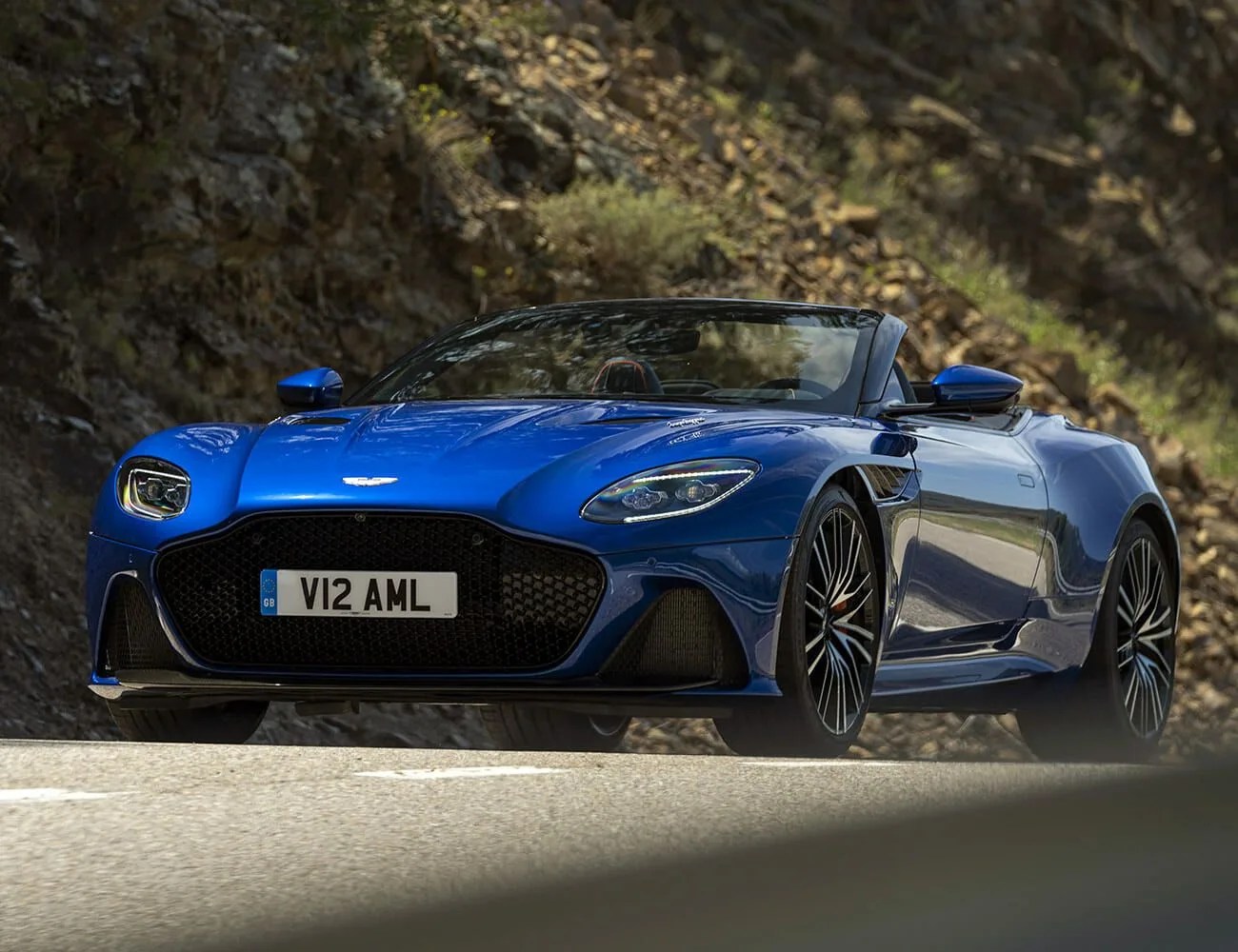 Aston-Martin-DBS-Superleggera-Volante-Review-gear-patrol-ambiance-3