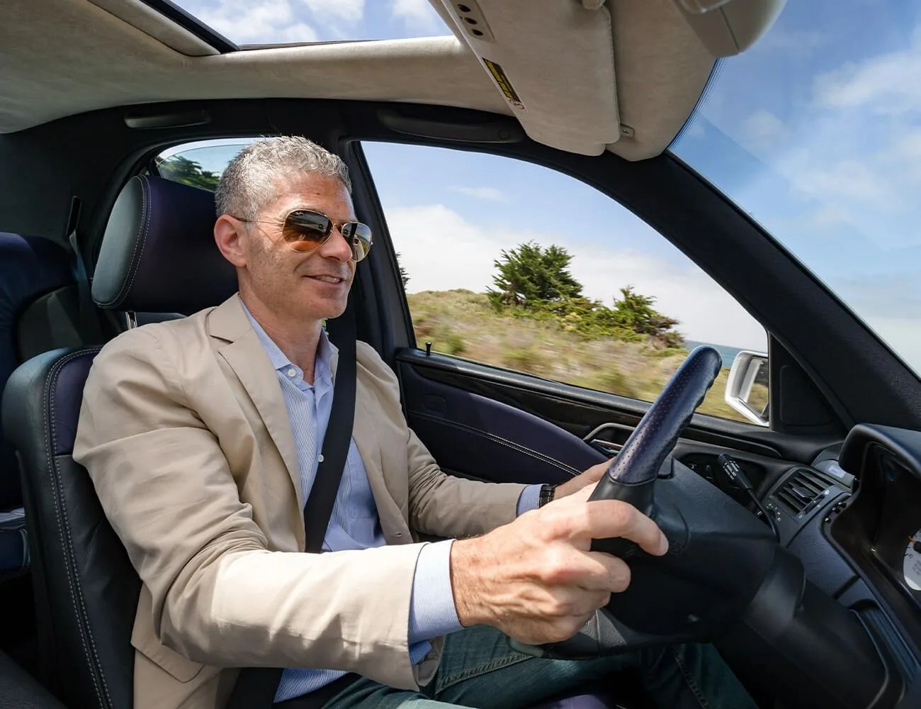 Driving-Jerry-Seinfeld-gear-patrol-ambience-2