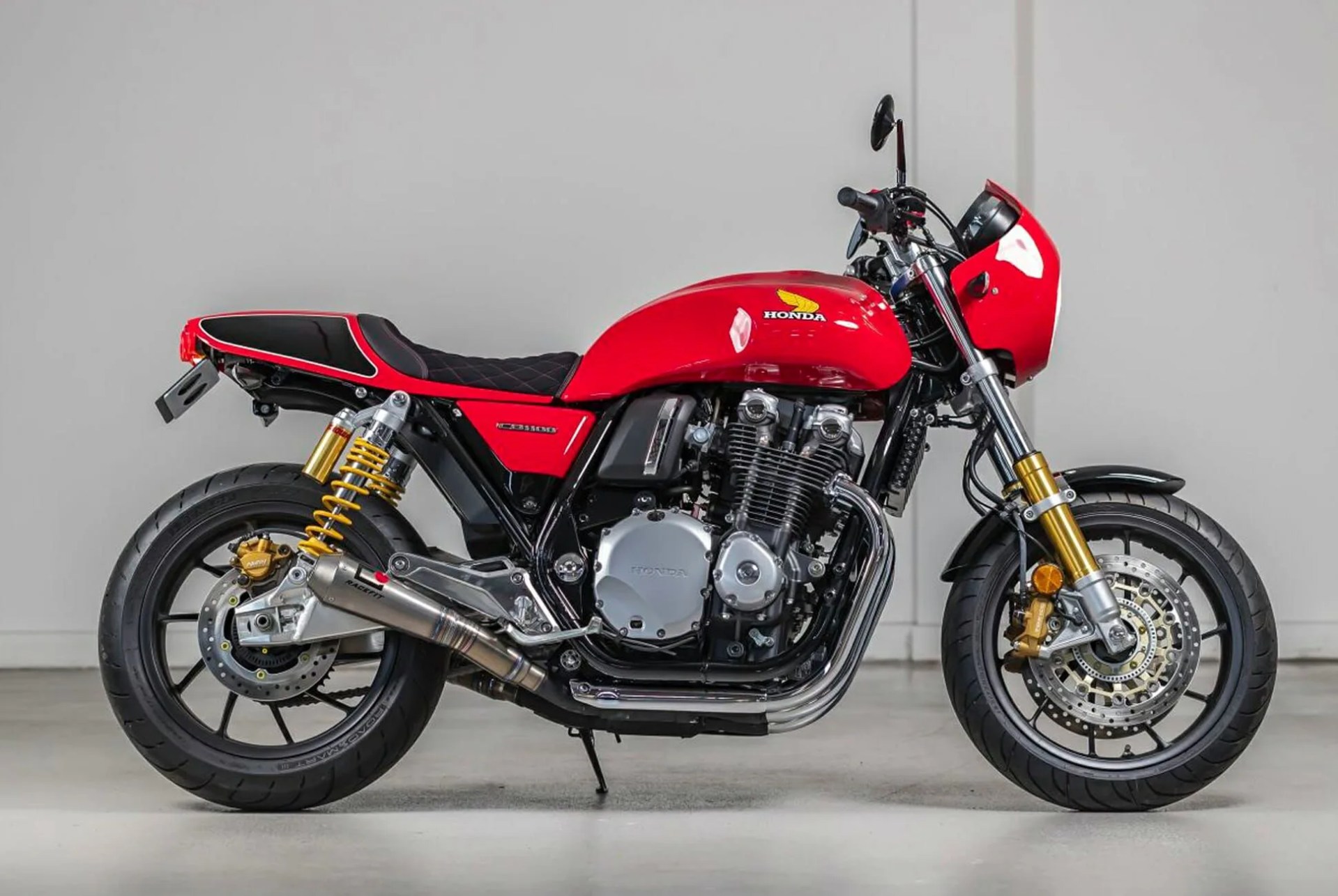 HONDA-CB1100-RS-5FOUR-gear-patrol-full-lead