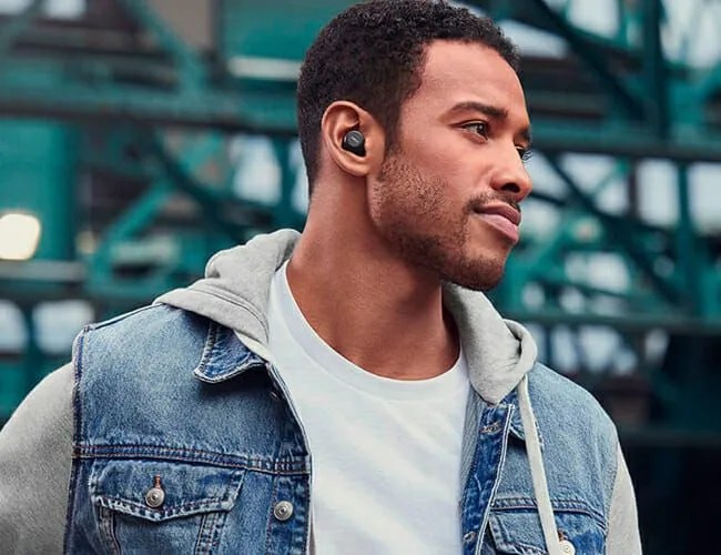 Jabra-Elite-75t-gear-patrol-feature