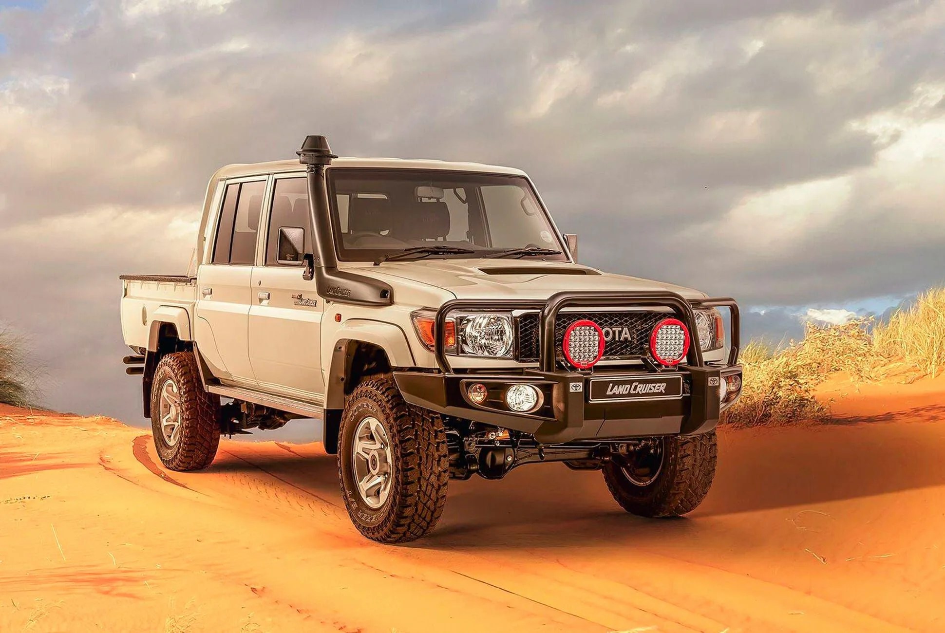 LAND-CRUISER-NAMIB-GEAR-PATROL-FULL-LEAD