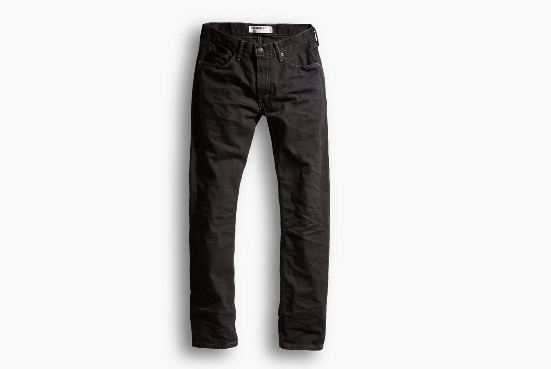 Levi-505-gear-patrol-full-lead