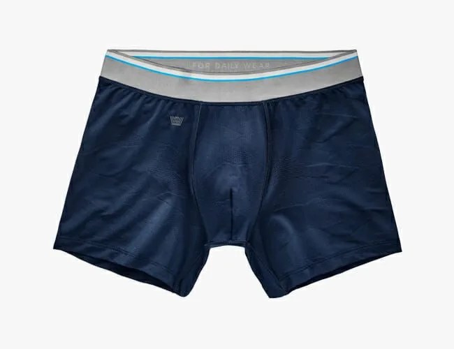 Mac-Weldon-Briefs-gear-patrol-feature