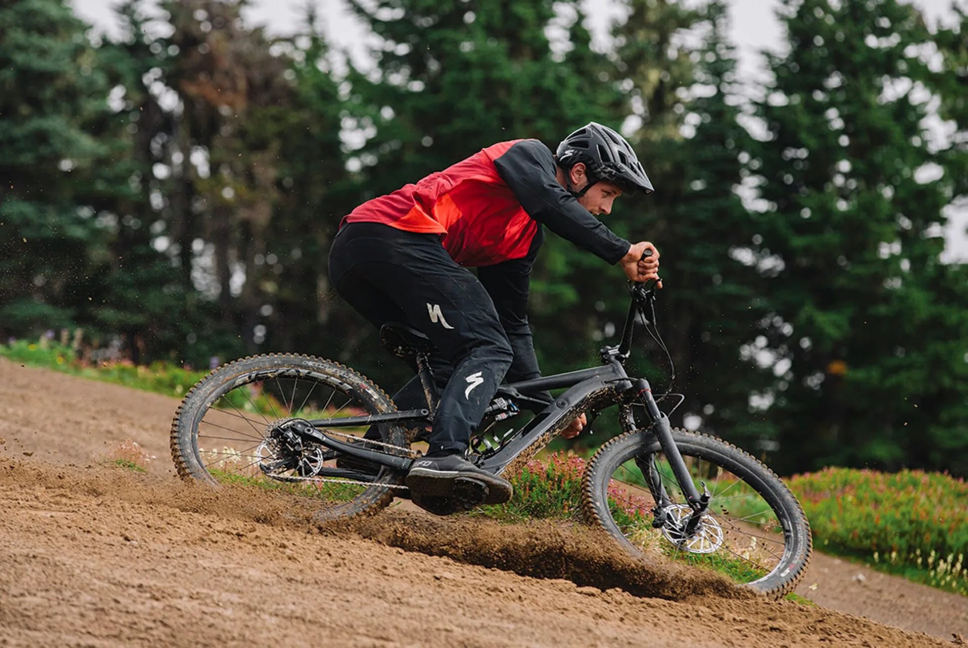 Specialized-Turbo-Kenevo-gear-patrol-full-lead