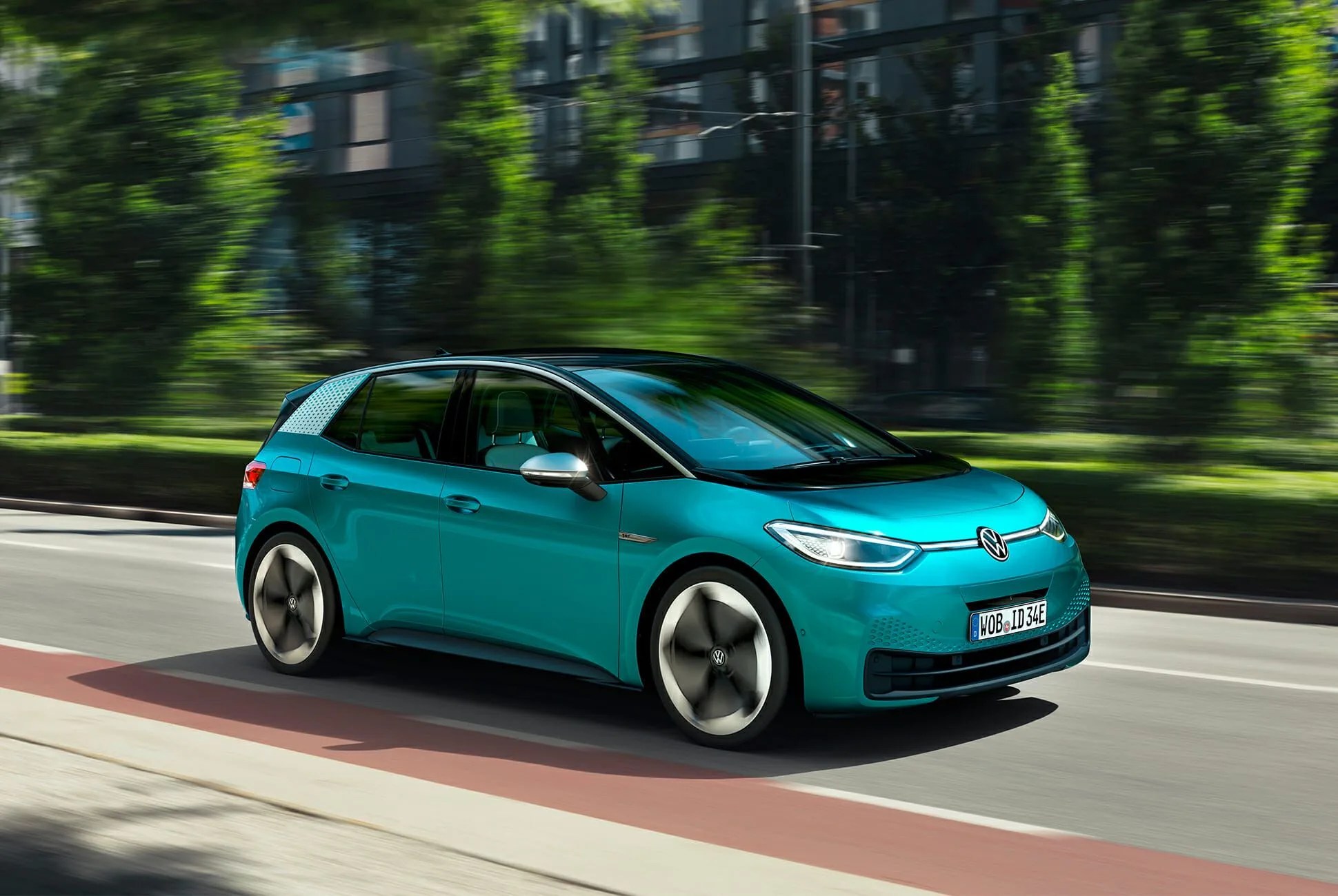 VW-Golf-gear-patrol-full-lead