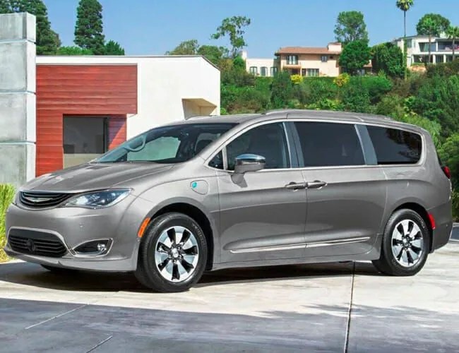 car-realeases-gear-patrol-chrysler